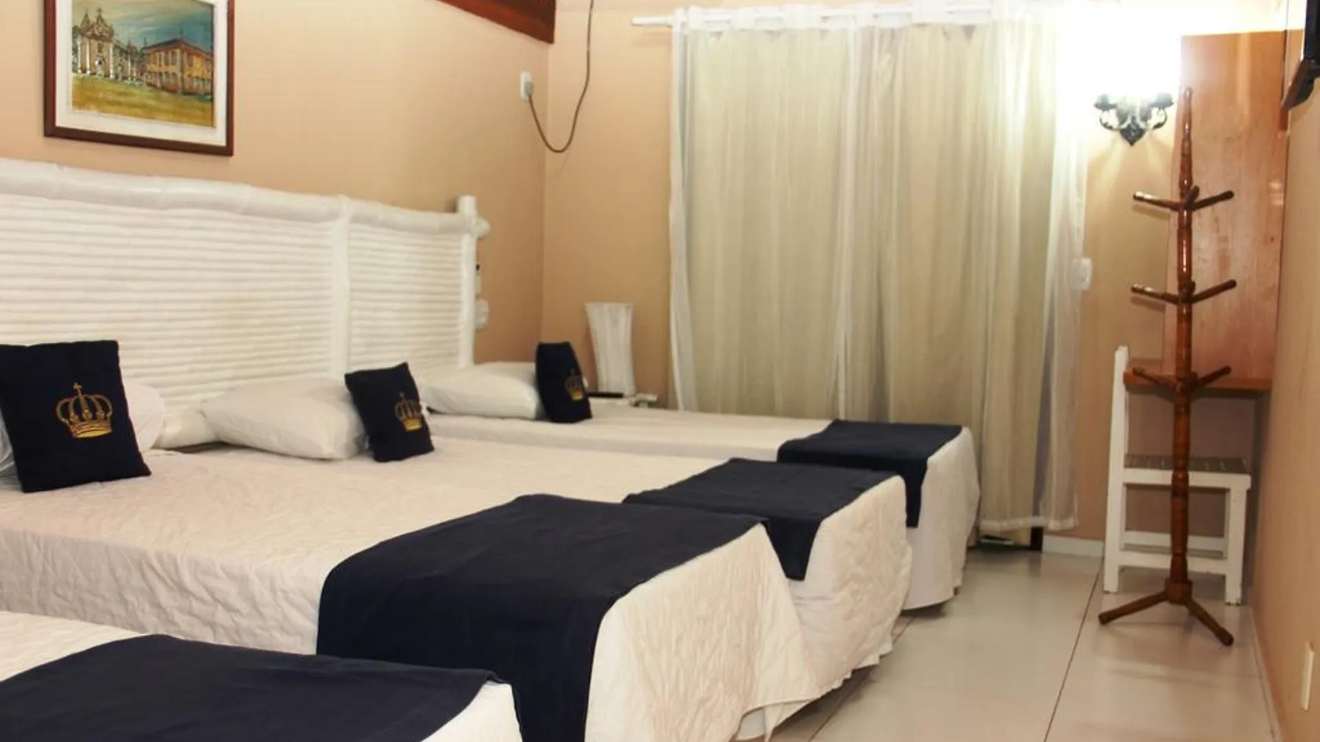 Hotel Solar Do Imperador Porto Seguro 4*,